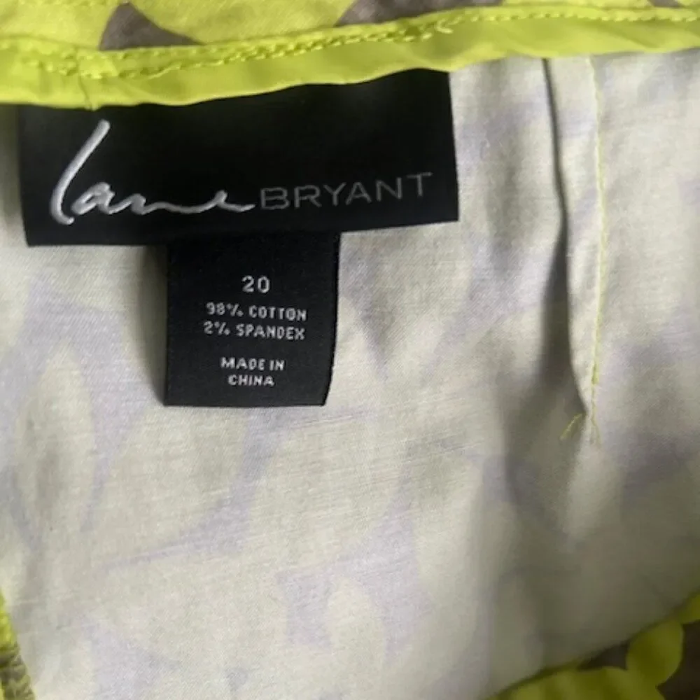 Lane Bryant Green/Taupe Floral back zip and split pencil skirt, size 20